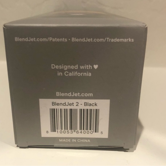 Blend Jet The original portable blender 16 oz with charging NEW in box. - Picture 2 of 5